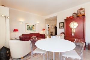 50m from the Croisette two steps from the legendary Carlton in Cannes