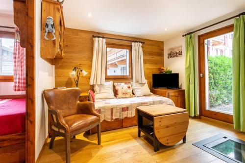 54 M With Garden In The CenterNear The Slopes