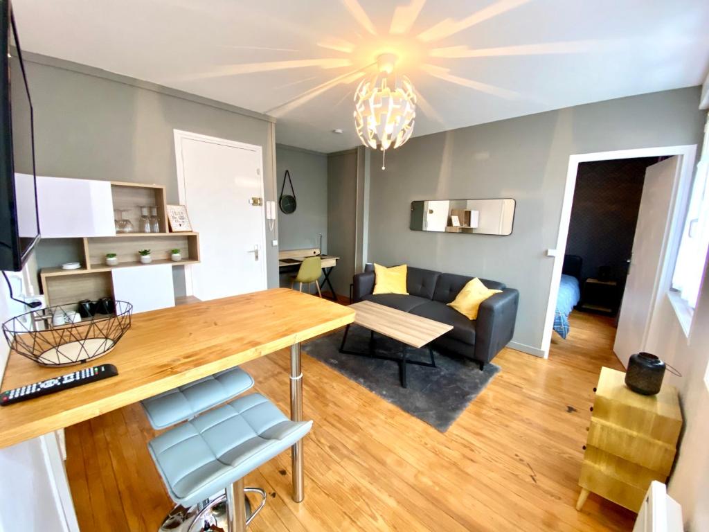 6- Appartement de 2 pièces refait à neuf en centre ville 15 Rue Victor Hugo, 76200 Dieppe