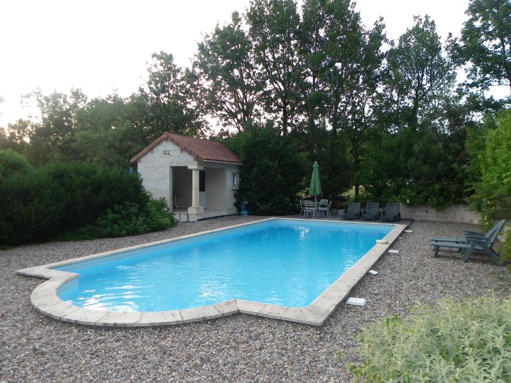 6 Rue Coste Corail