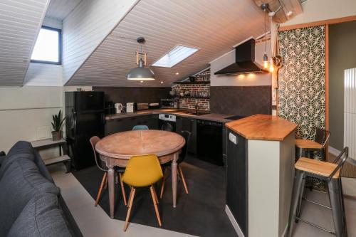 6 Rue d'Aubuisson