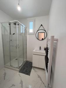 60 m² Calme Agréable Chic Parking inclus