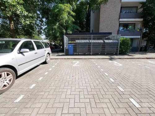 61 m2 Erdgeschosswohnung mit eigenem Parkplatz vorm Haus