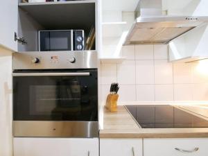 61 m2 Erdgeschosswohnung mit eigenem Parkplatz vorm Haus