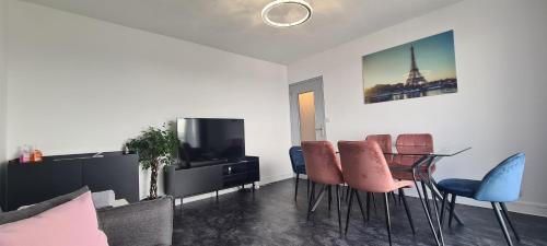 Appartement 65m² Paris - DisneyLand - RER A Noisy-le-Grand france