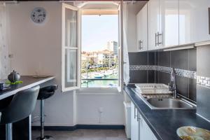 65m près du Port de La Seyne-sur-Mer !