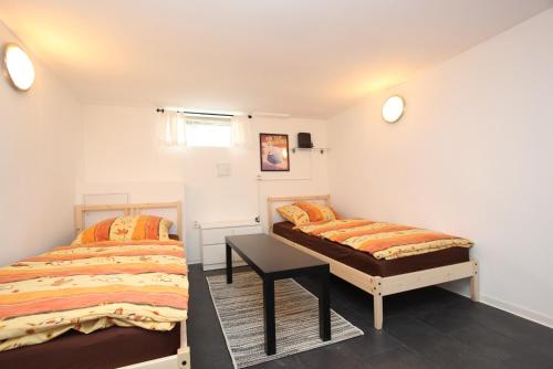6678 Privat-Souterrain-Apartment
