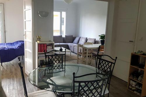 76m tout confort avec 2 Balcons - centre-ville