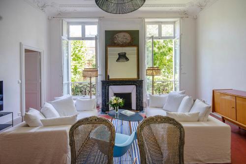 80m with garden view near the Old Port