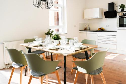 80qm Apartment in Krefeld zentral gelegen mit hohen Decken - BEUYS Apartments - Krefeld