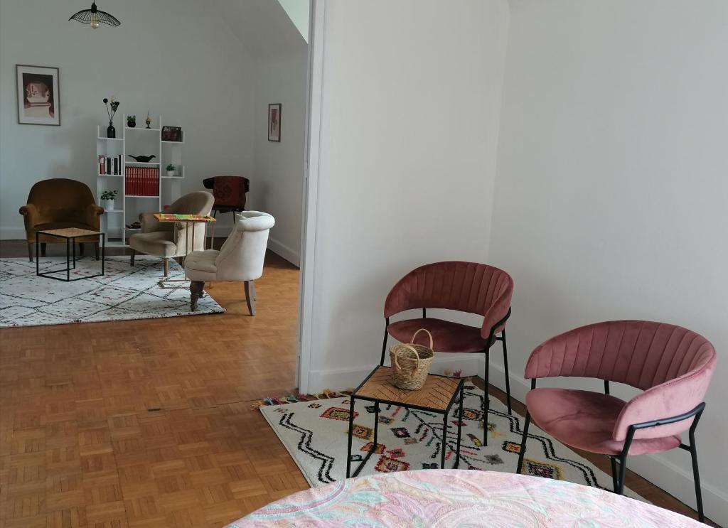 Appartement Appartement 85 m2 centre-ville entièrement rénové 18 Boulevard Henri Paul Schneider, 71200 Le Creusot