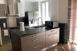 Appartement 85m Near The City Center and The Train Station 13 Rue Mirabeau 83000 Toulon Provence-Alpes-Côte d\'Azur