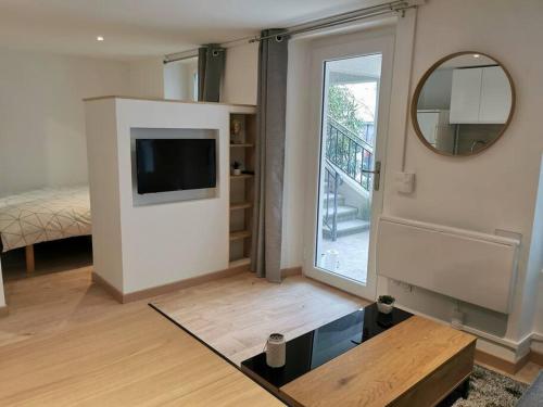 9. Charmant Studio proche gare et centre