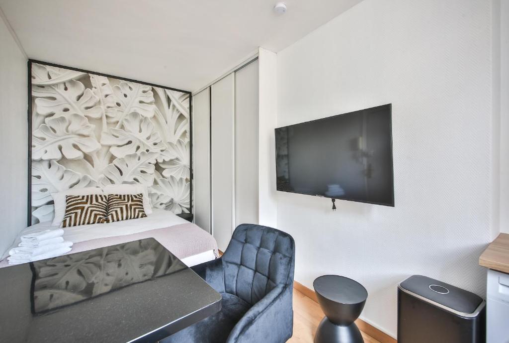 9.Studio 2Pers#Sèvres-Lecourbe#Necker 29 Rue Lecourbe, 75015 Paris