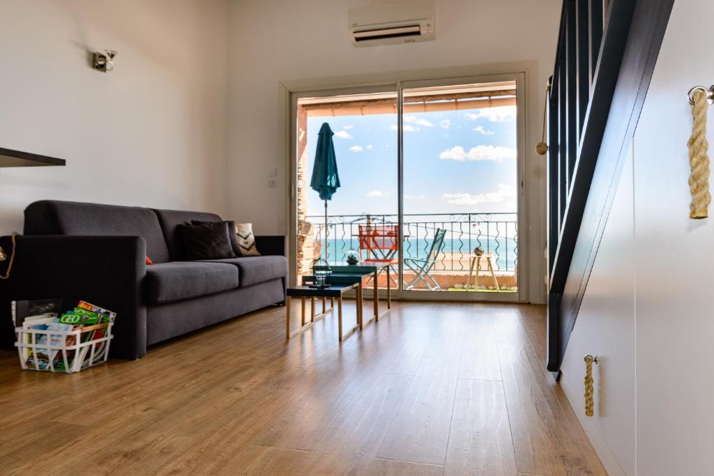 Appartement A 2 pas de la Mer Avenue de l'Europe, residence l'Esperon 13960 Sausset-les-Pins