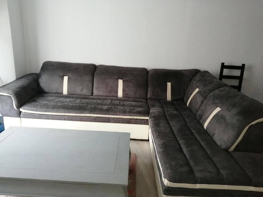 Appartement à 2 pas du centre ville 23 Rue du Marchioux 79200 Parthenay