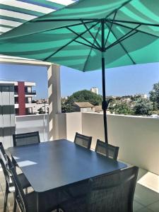 Appartement A 600m de la mer - Coquet appartement avec terrasse DES PATTES ROUGES, 65 67 34410 Sérignan Languedoc-Roussillon