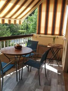 Appartement A 6mn de Sanary-5mn plage-Wifi-Balcon-Parking Residence les ibis bat A 2etage 561 Boulevard de Cabry 83140 Six-Fours-les-Plages Provence-Alpes-Côte d\'Azur