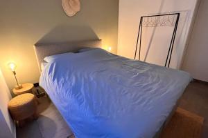 A cosy nest in the Suquet district near the sea