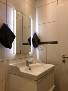 A Cozy and Stylish Home TOP equipped, Netflix incl