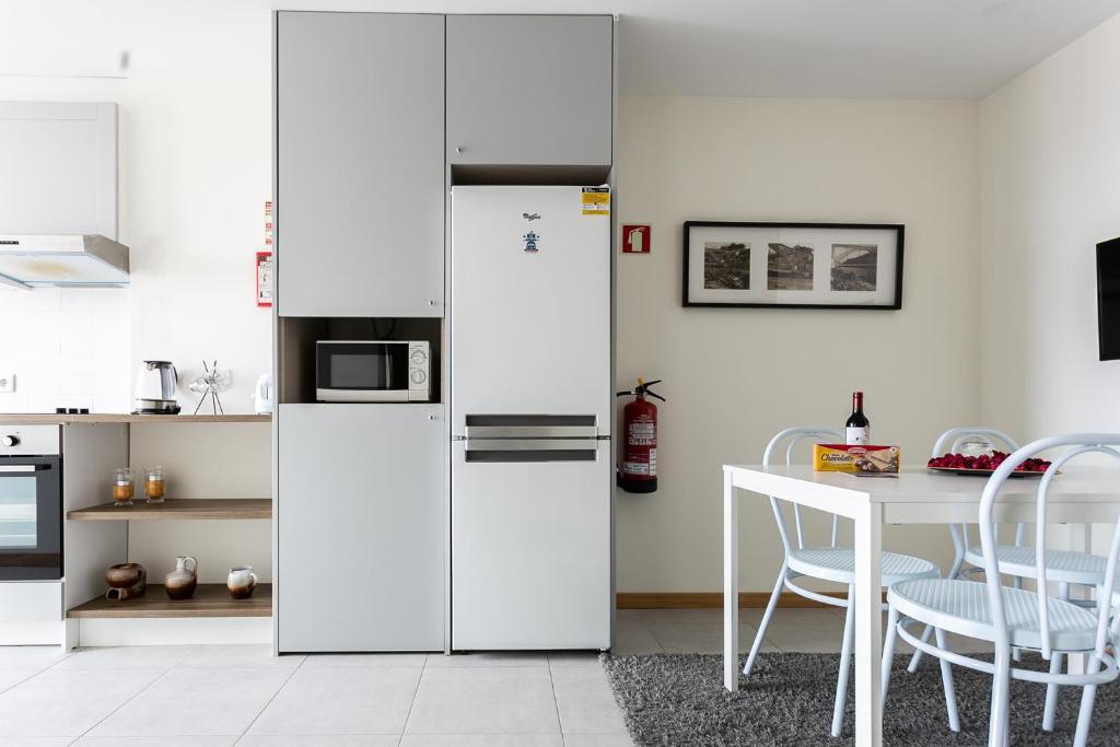 Appartement A Modern and Homely 3 Bedroom with Elevator 347 Rua de 5 de Outubro 5º 4100-175 Porto