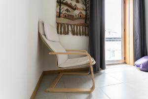 A Modern and Homely 3 Bedroom with Elevator