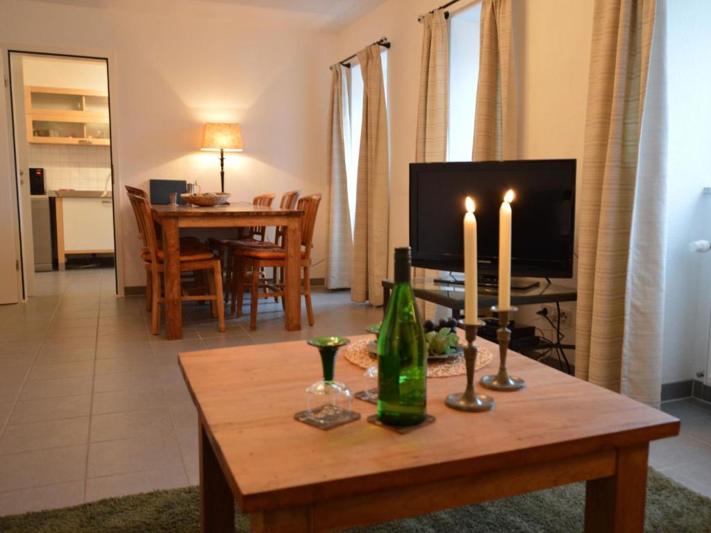 Appartement A modern holiday home for 2 5 people by the River Mosel  56254 Moselkern