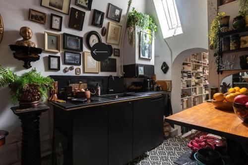 A writer's flat