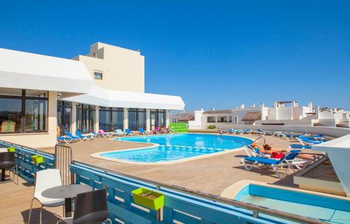 A08 - Magnolia Sea View Apartment