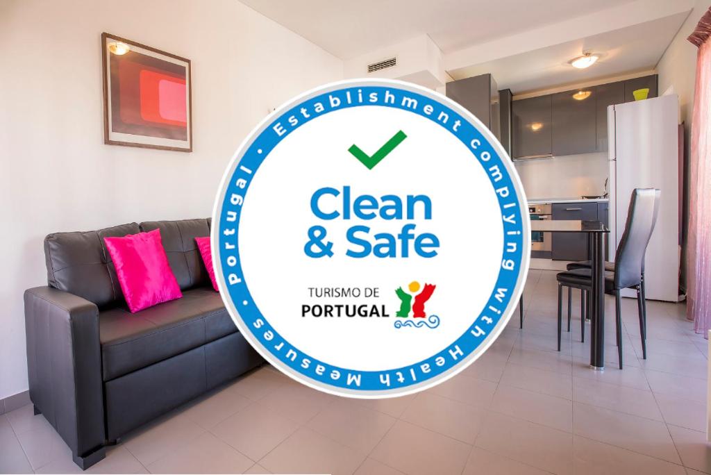 A17 - Heaven Sun Praia da Rocha 1 Bed Apartment Rua dos Três Castelos Edifício Paraíso Sol da Rocha, Bloco B, 5º Andar, Apartamento 516, 8500-510 Portimão