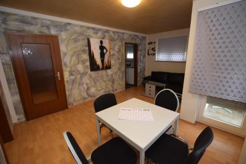 AB Apartment 08