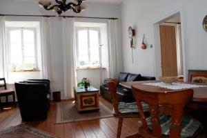 Appartement Abtei - wohnen auf einem historischen Weingut Siebenborn 54484 Maring-Noviand Rhénanie-Palatinat