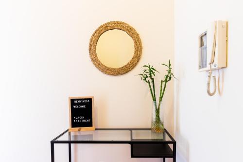 Acacia Apartment