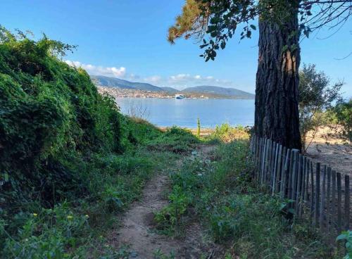 Appartement accès privée à la plage Olmeto france