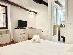 Appartement Acquassoma 2 pieces Vielle Ville 5 Rue Acquassoma 06500 Menton Provence-Alpes-Côte d\'Azur