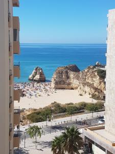 Appartement Acrópole VIII Av. Tomás Cabreira, Edifício Atlântico, Loja 1 Praia da Rocha 8500-802 Portimão Algarve