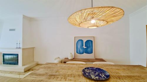 Adam's Place (Garça Real)CD242 - Clever Details, Sleeps 4 people, Wifi, Garage