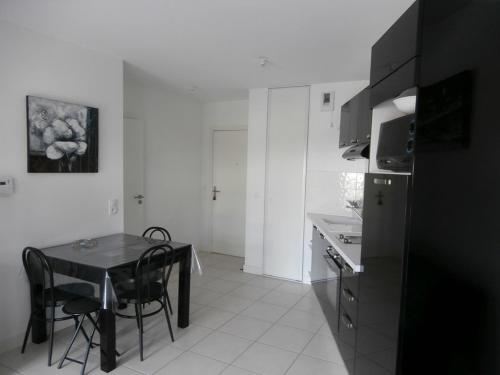 Adartza - Bien moderne avec grand balcon et parking