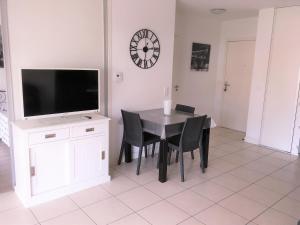Adartza - Bien moderne avec grand balcon et parking