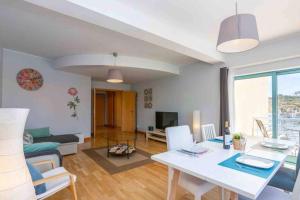 Admirable 1 bedroom Marina view apt. Albufeira