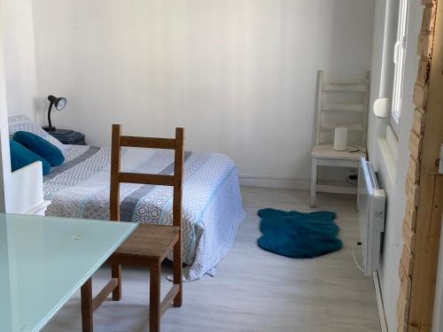 Adorable Gesthouse avec parking gratuit sur place.