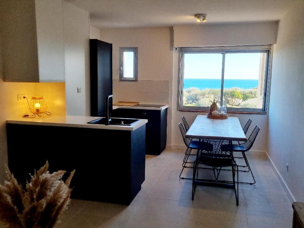 Agde : Appartement 2 chambres au bord des falaises 3ème étage numéro 414 1 Rue du Fortin, 34300 Le Cap d\'Agde