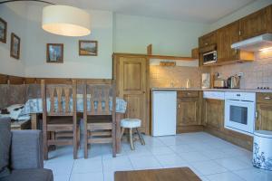 Agence Des Orres - Le Balcon de Pramouton - T2 + Coin Nuit - BDP6