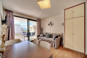 Appartement agreable 2 pieces avec piscine a1b235 Rue Georges Clemenceau, 91/93 06400 Cannes Provence-Alpes-Côte d\'Azur