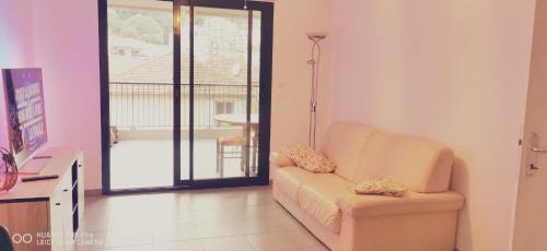 Agréable appartement 3 pièces avec grande terrasse
