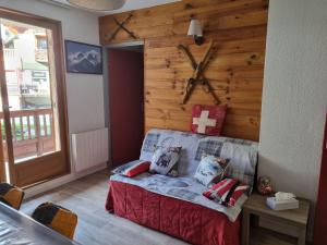 Agréable appartement de 6 pers au pieds des pistes ,wifi gratuit à Saint-Sorlin-d'Arves labelise 3 étoiles au gîte de France