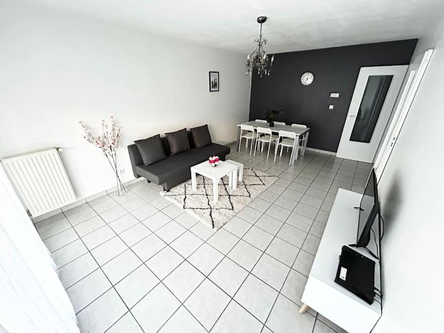 Agréable appartement proche du métro 22 Rue Louis Loucheur, 69009 Lyon