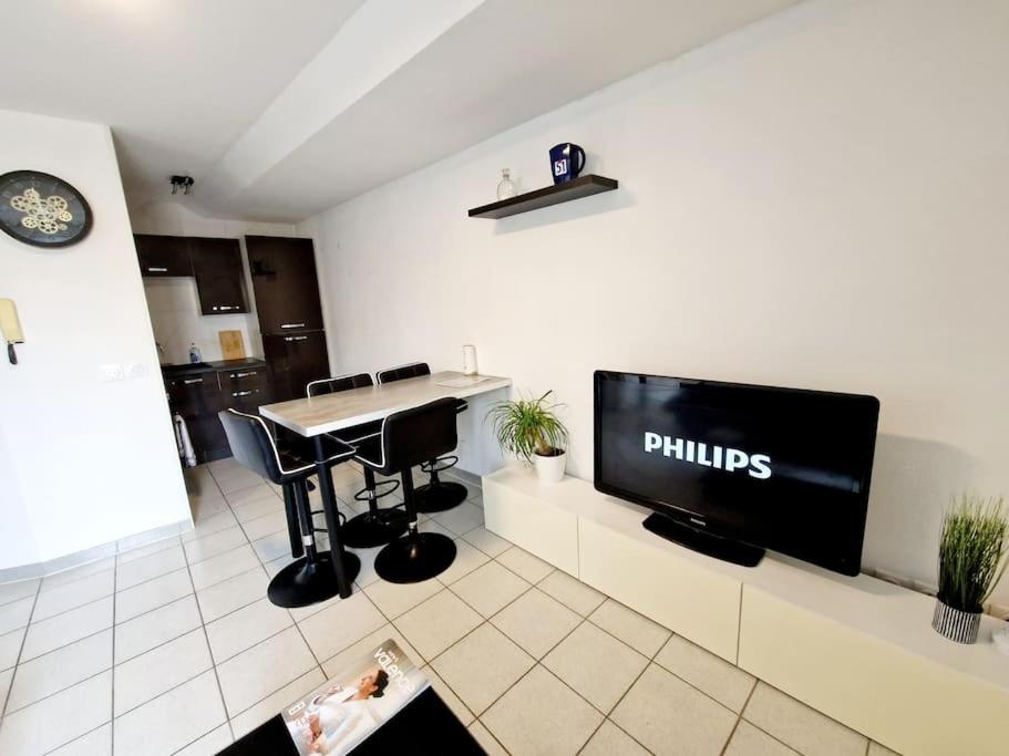 Agréable appartement T2 Centre ville 1 Rue Berlioz, 26000 Valence