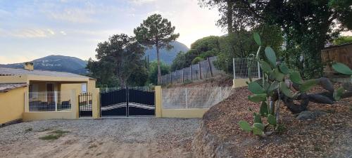 Agréable rez de jardin avec jacuzzi
