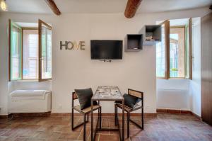 Agreable studio quartier Suquet-Vieux Port A0B185